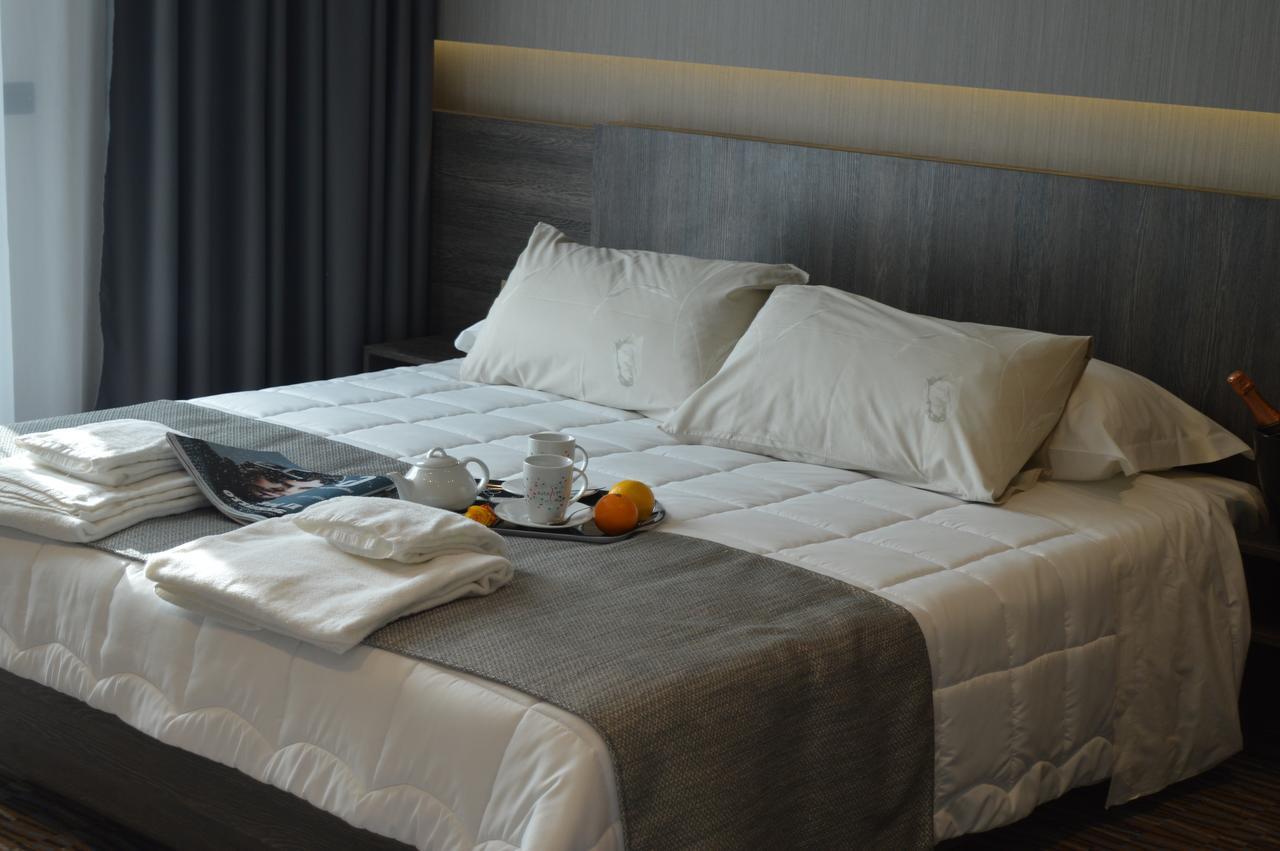 Hotel Enjoy Polesella Exterior foto