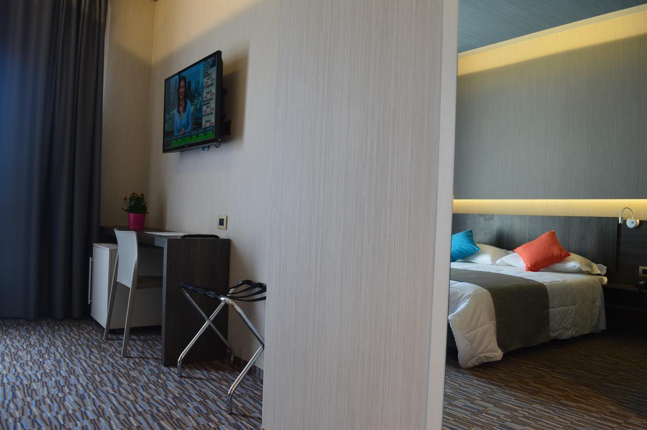 Hotel Enjoy Polesella Exterior foto